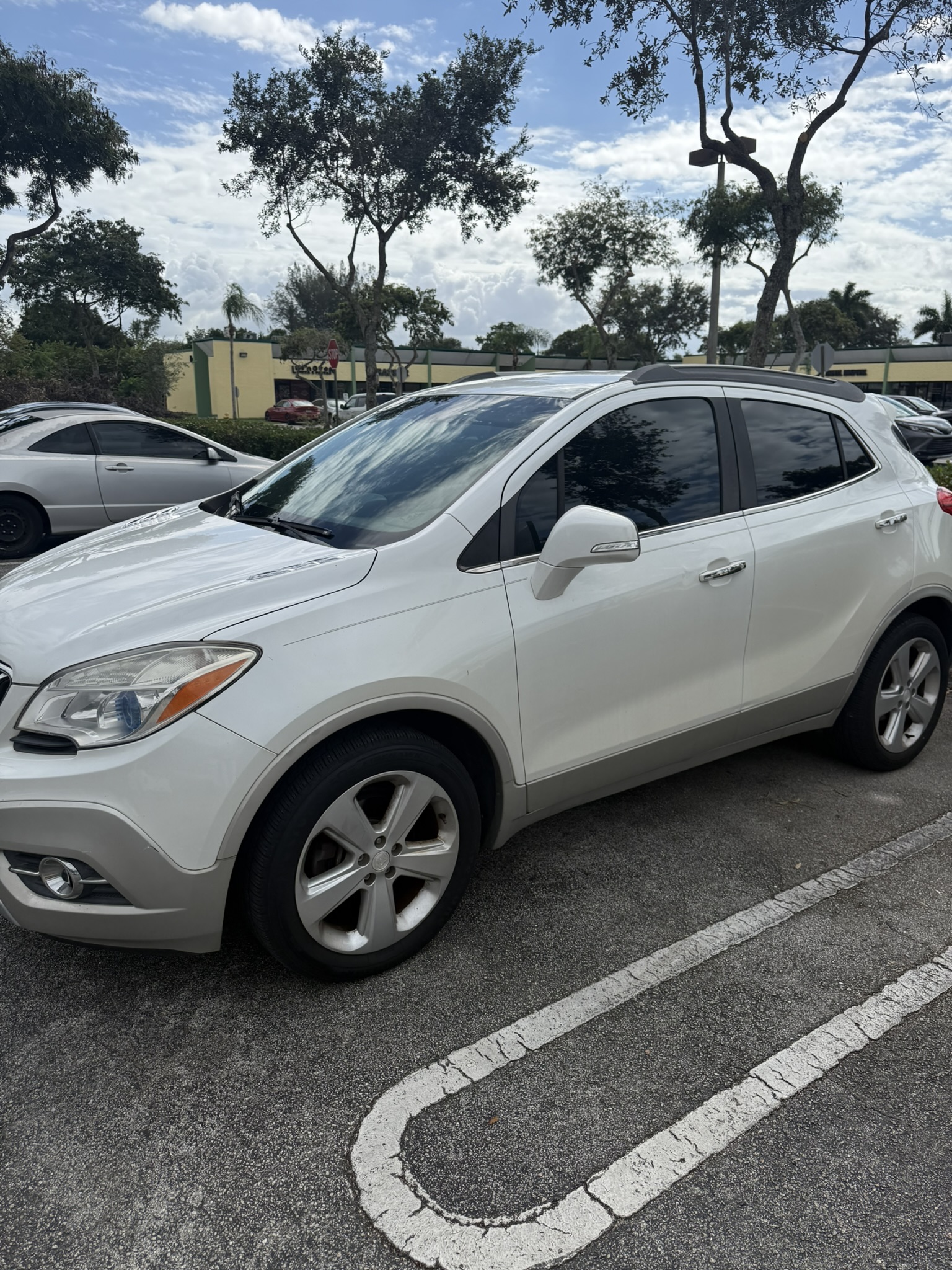 Used 2016 Buick Encore Leather FWD image 2