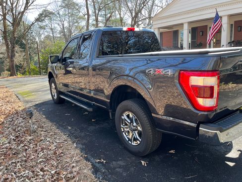 Used 2021 Ford F150 Lariat w/ Equipment Group 502A High image 5