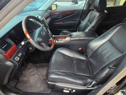 Used 2010 Lexus LS 460 AWD image 9