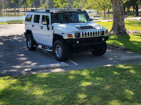 Used 2007 HUMMER H2 image 1