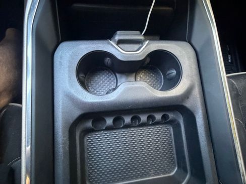 Used 2019 RAM 1500 Laramie RWD image 27
