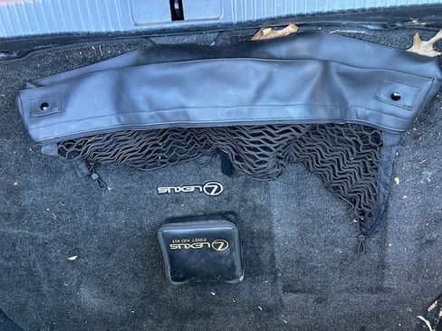 Used 2015 Lexus ES 350 w/ Luxury Package image 14