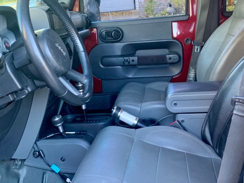 Used 2007 Jeep Wrangler Unlimited Sahara w/ Trailer Tow Group image 15