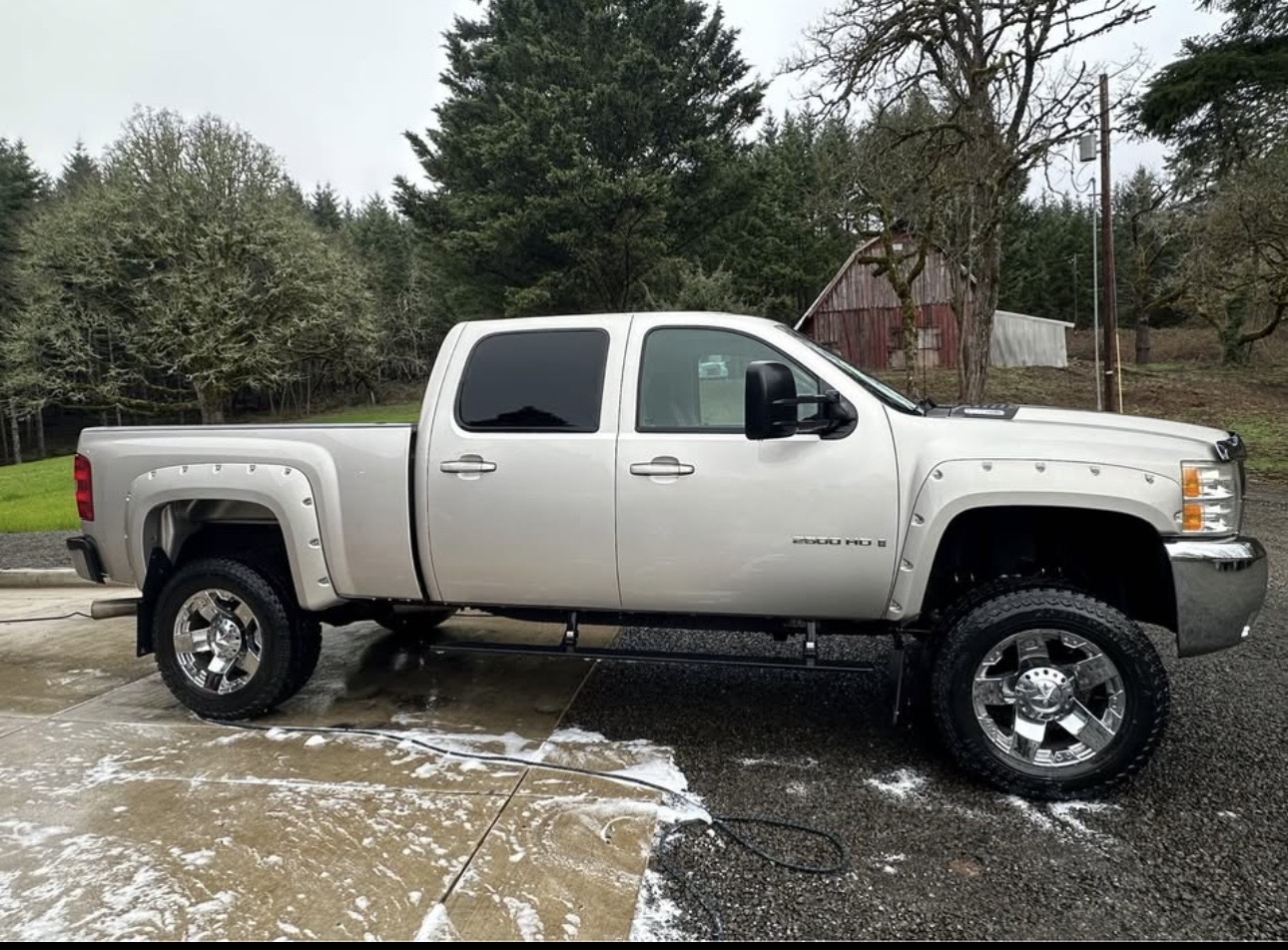 Used 2008 Chevrolet Silverado 2500 LTZ w/ Safety Package AWD/4WD image 1