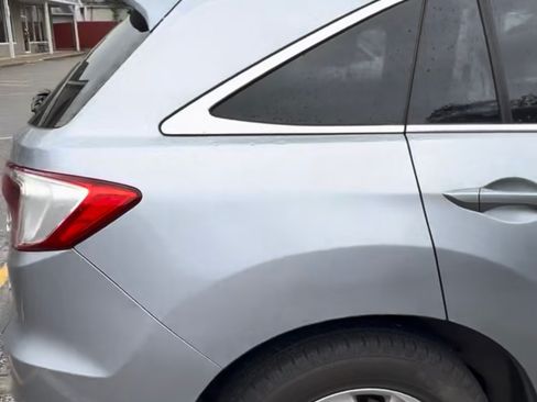 Used 2016 Acura RDX AWD w/ Technology Package image 2
