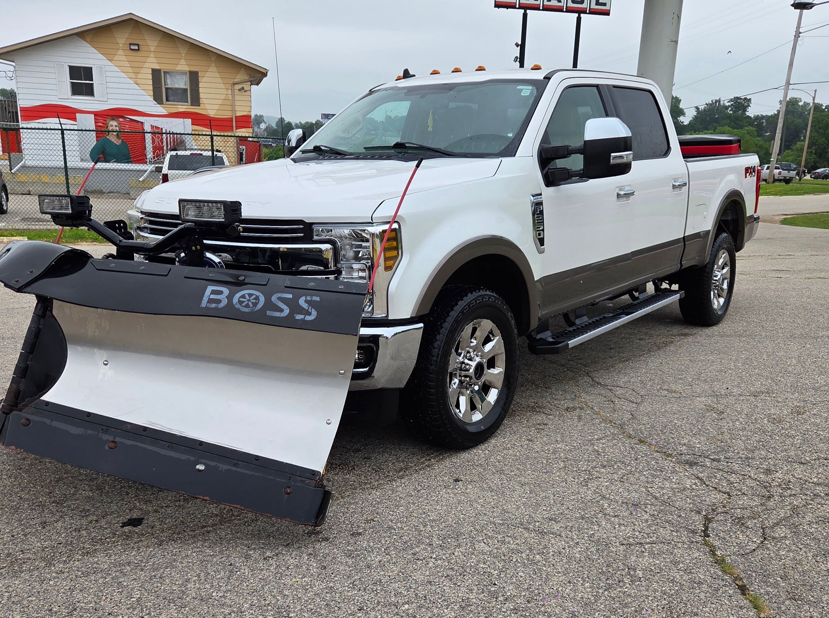 Used 2019 Ford F250 Lariat w/ Chrome Package AWD/4WD image 1