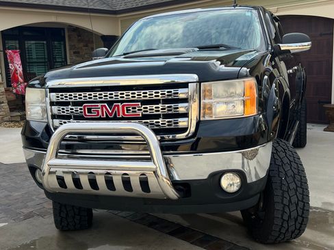 Used 2012 GMC Sierra 2500 SLE w/ SLE Preferred Package image 10