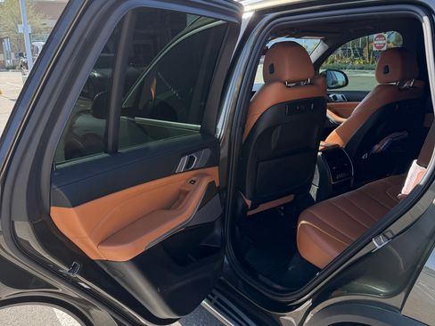 Used 2021 BMW X5 sDrive40i w/ Premium Package image 4