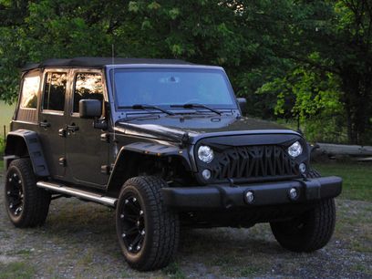 Used 2018 Jeep Wrangler Unlimited Sport S