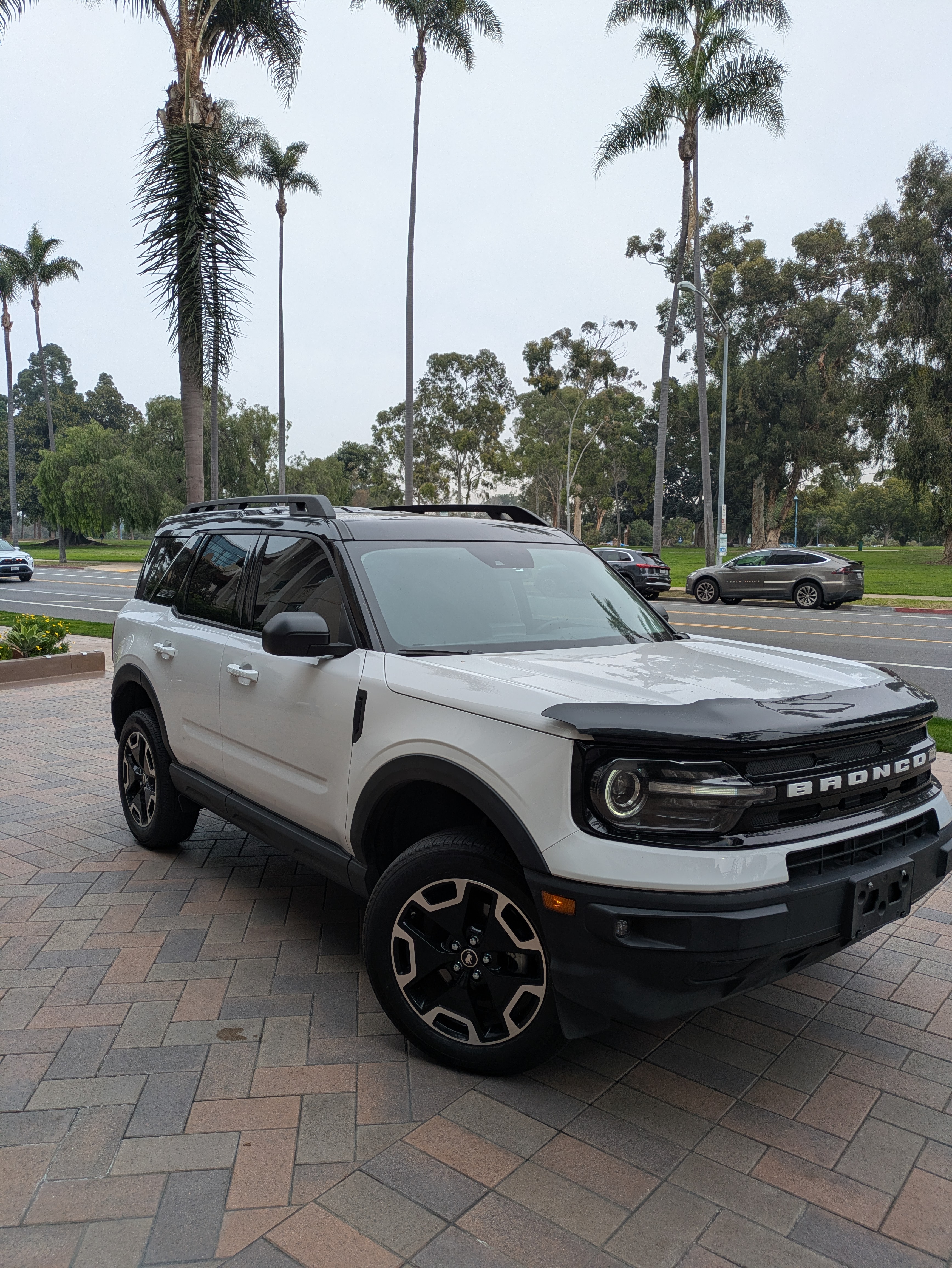Used 2023 Ford Bronco Sport Outer Banks AWD/4WD image 1
