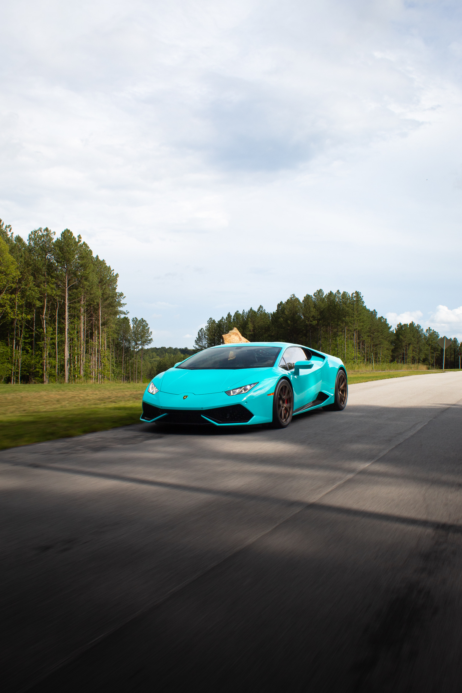 Used 2015 Lamborghini Huracan LP 610-4 AWD/4WD image 16