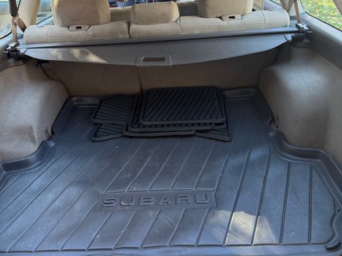 Used 2004 Subaru Outback H6 35th Anniversary Edition image 9