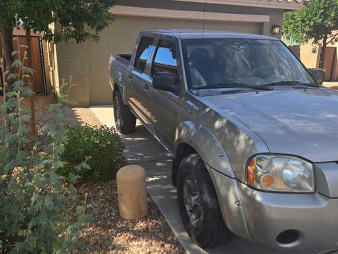 Used 2004 Nissan Frontier XE w/ (PWR) Pwr Pkg image 1