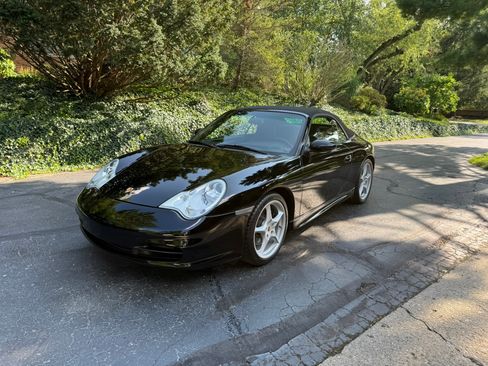 Used 2003 Porsche 911 Cabriolet image 5