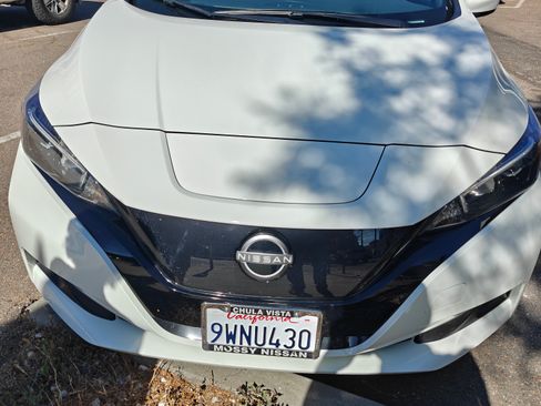 Used 2024 Nissan Leaf S image 5