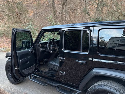 Used 2021 Jeep Wrangler Unlimited Sport w/ Sun And Sound Package image 12