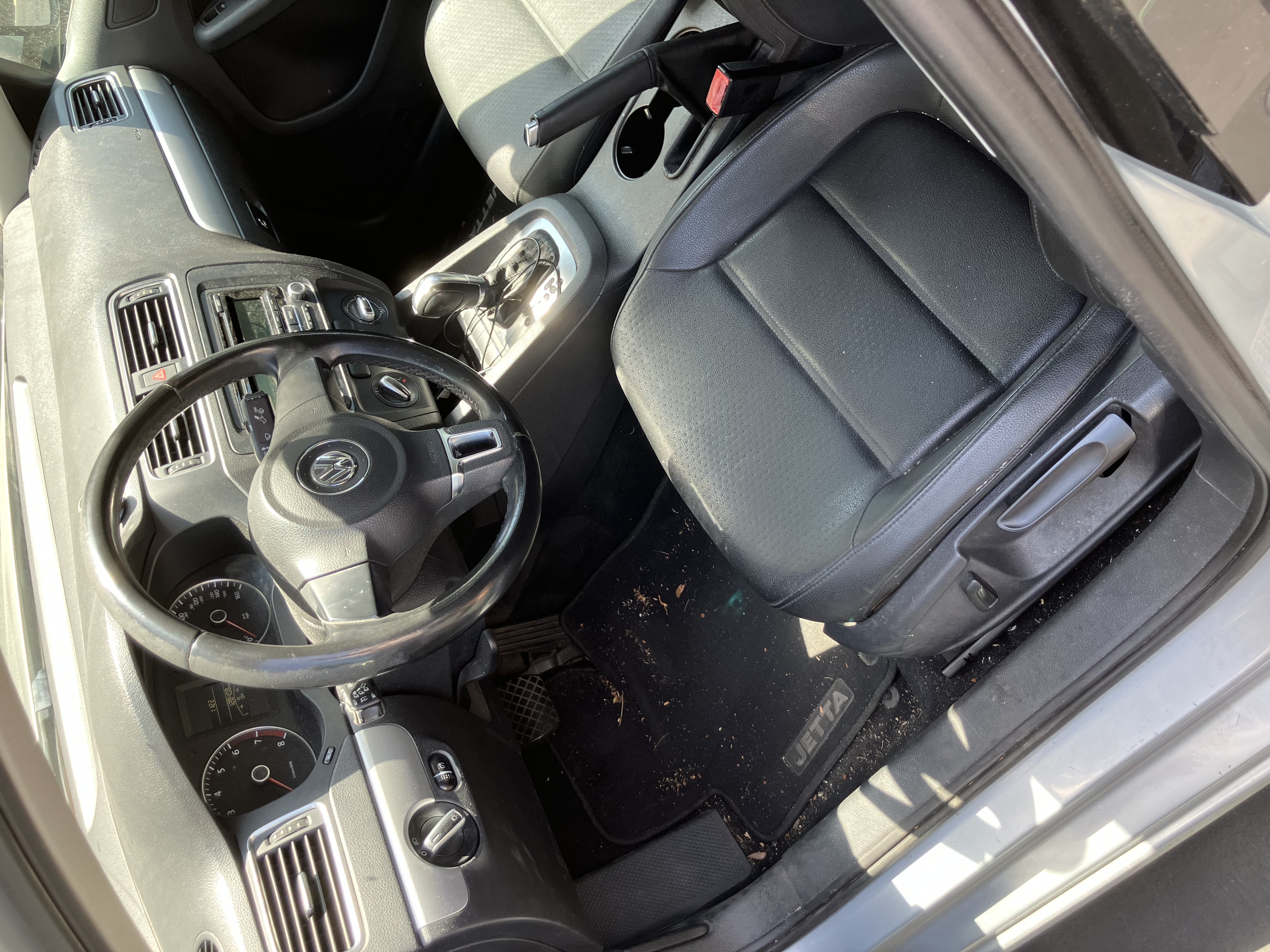 Used 2013 Volkswagen Jetta SE FWD image 10