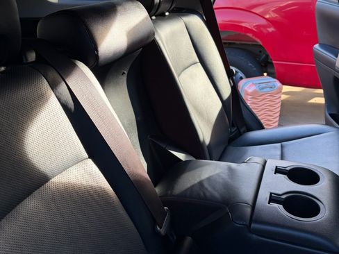 Used 2018 Toyota 4Runner Limited image 9