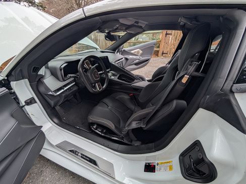 Used 2020 Chevrolet Corvette Stingray Preferred Cpe w/ 2LT Preferred Equipment Group image 15