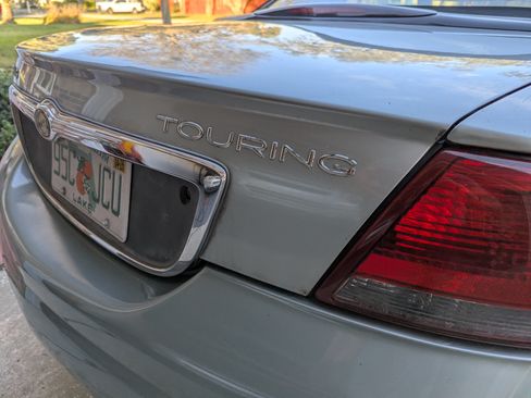 Used 2006 Chrysler Sebring Touring image 16