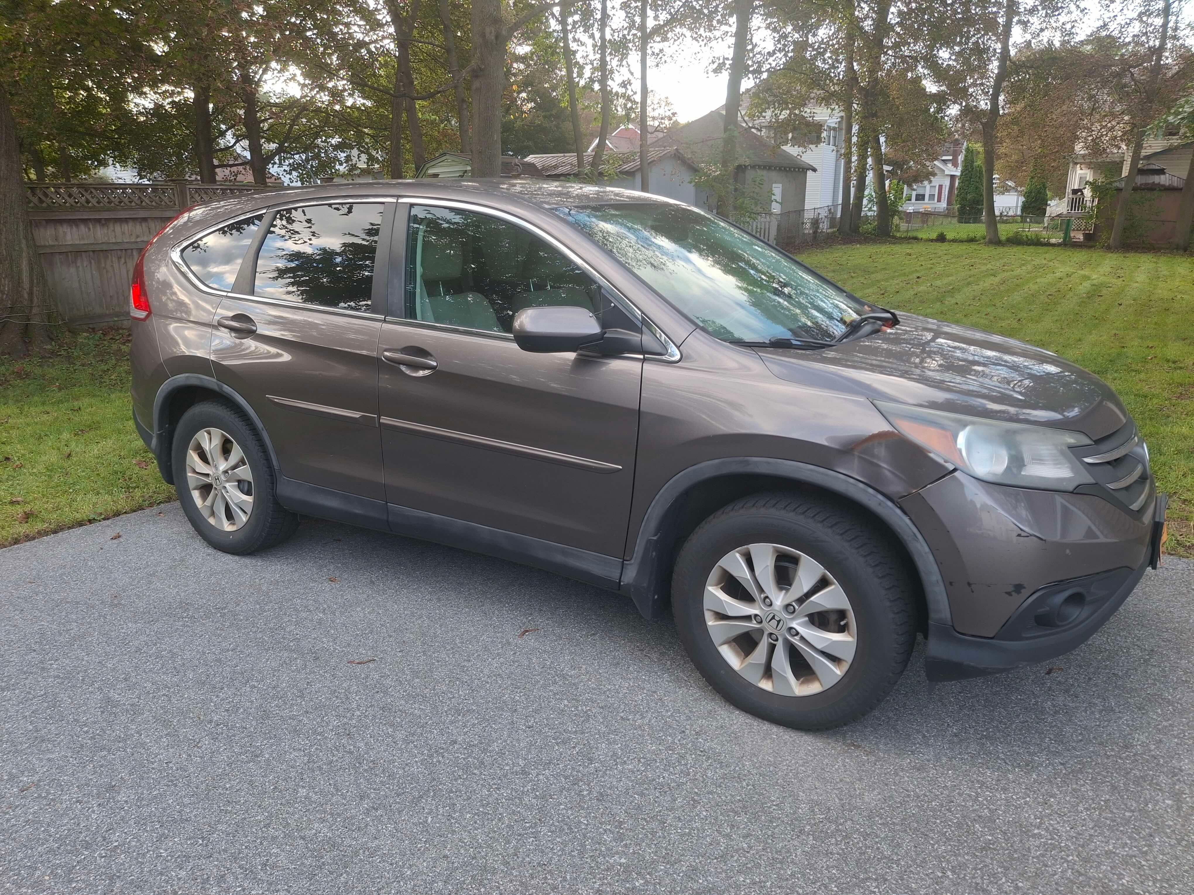 Used 2013 Honda CR-V EX image 4