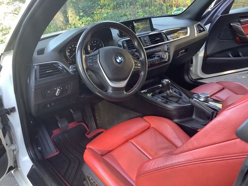 Used 2020 BMW 230i Coupe image 16