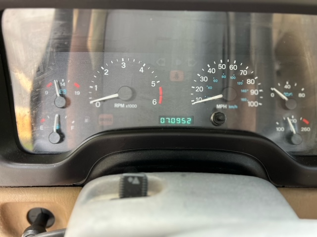 Used 2000 Jeep Wrangler Sport AWD/4WD image 6
