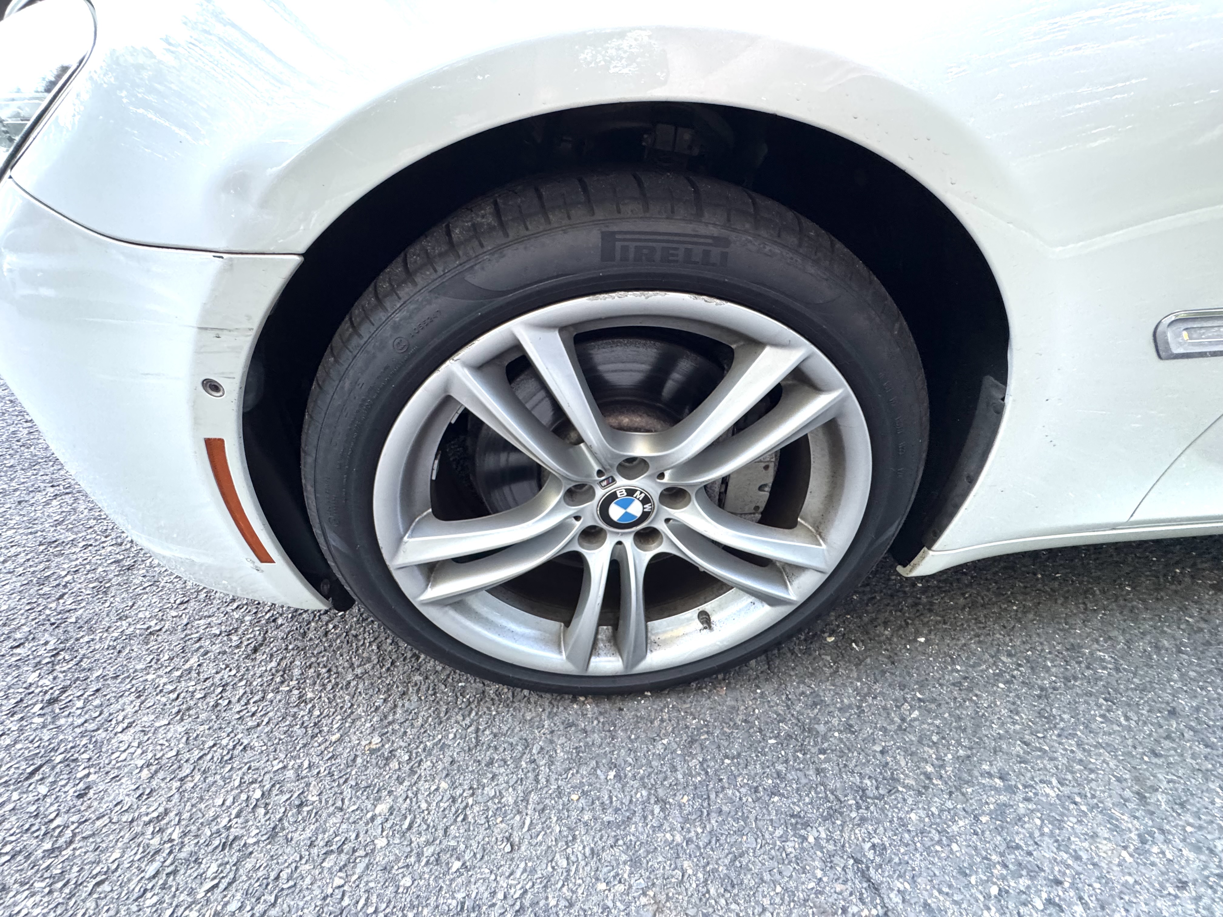 Used 2015 BMW 750i RWD image 29