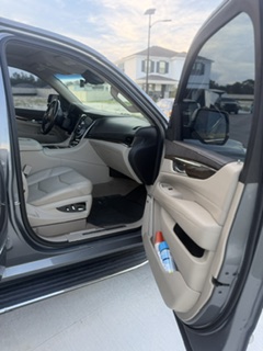 Used 2019 Cadillac Escalade Luxury RWD image 15