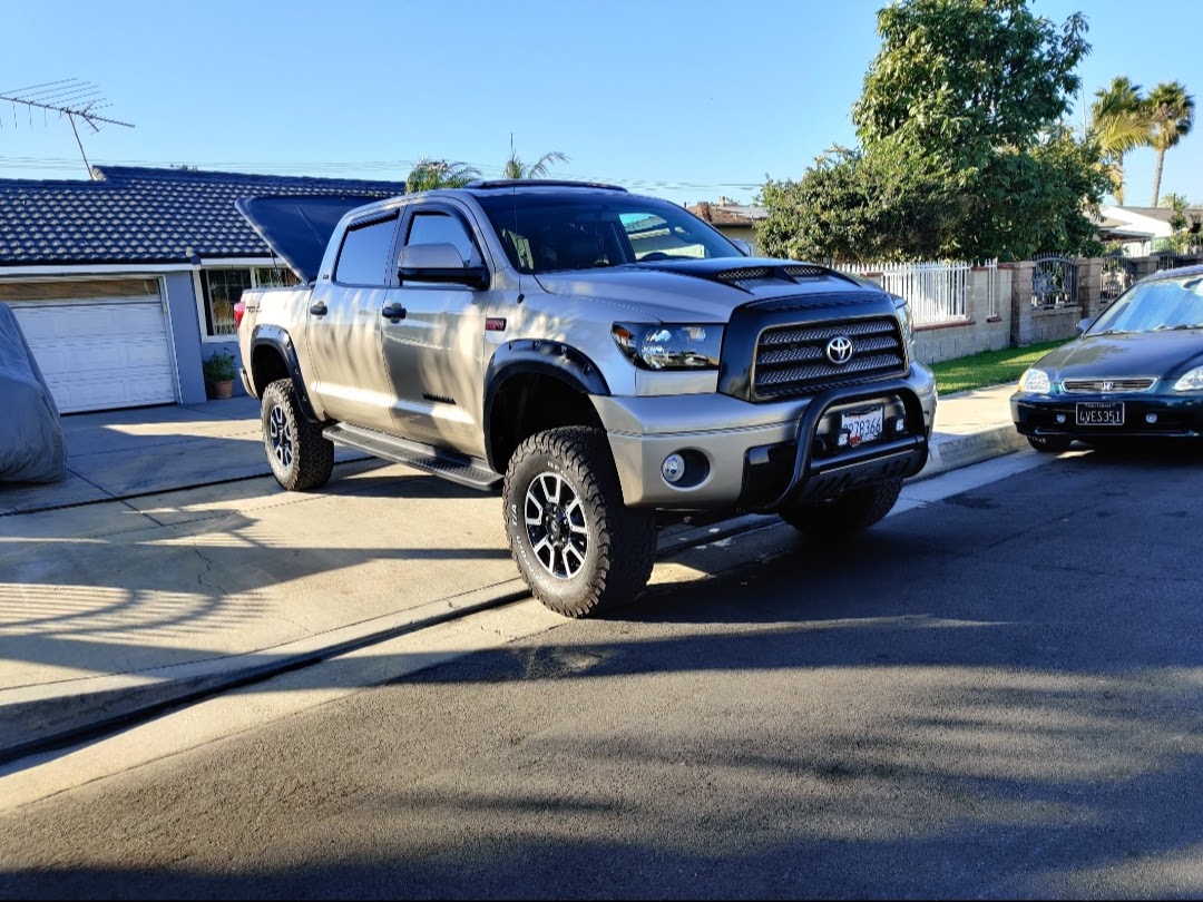 Used 2008 Toyota Tundra SR5 RWD image 2