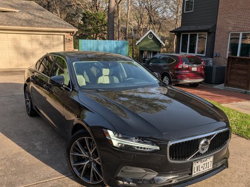 Used 2018 Volvo S90 T5 Momentum w/ Protection Package Premier image 2