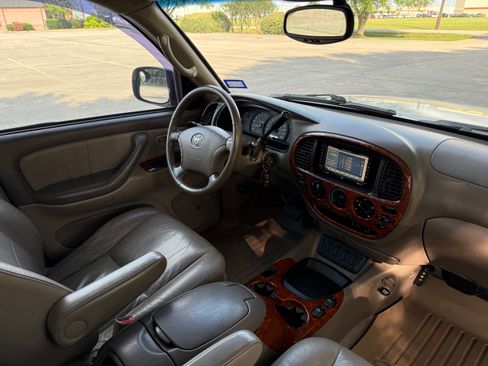 Used 2006 Toyota Tundra Limited RWD image 12