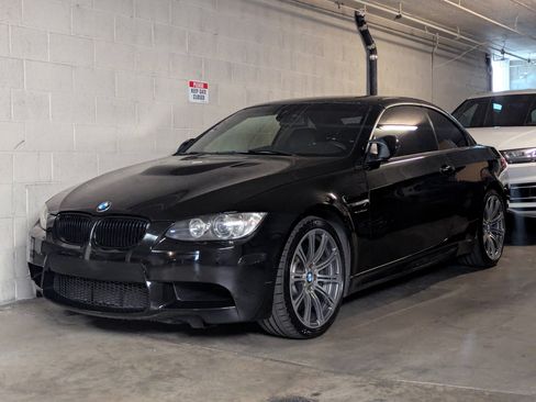 Used 2010 BMW M3 Convertible image 24