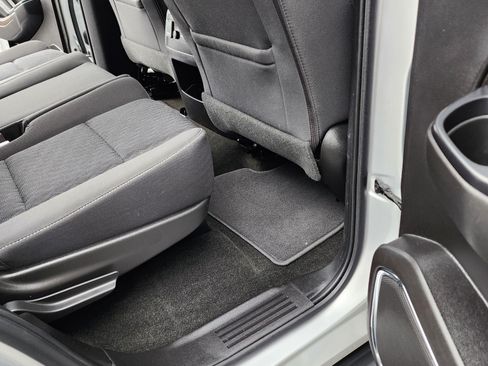 Used 2018 Chevrolet Tahoe LS image 7