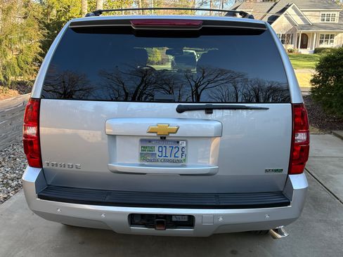 Used 2012 Chevrolet Tahoe LT w/ Luxury Package image 12