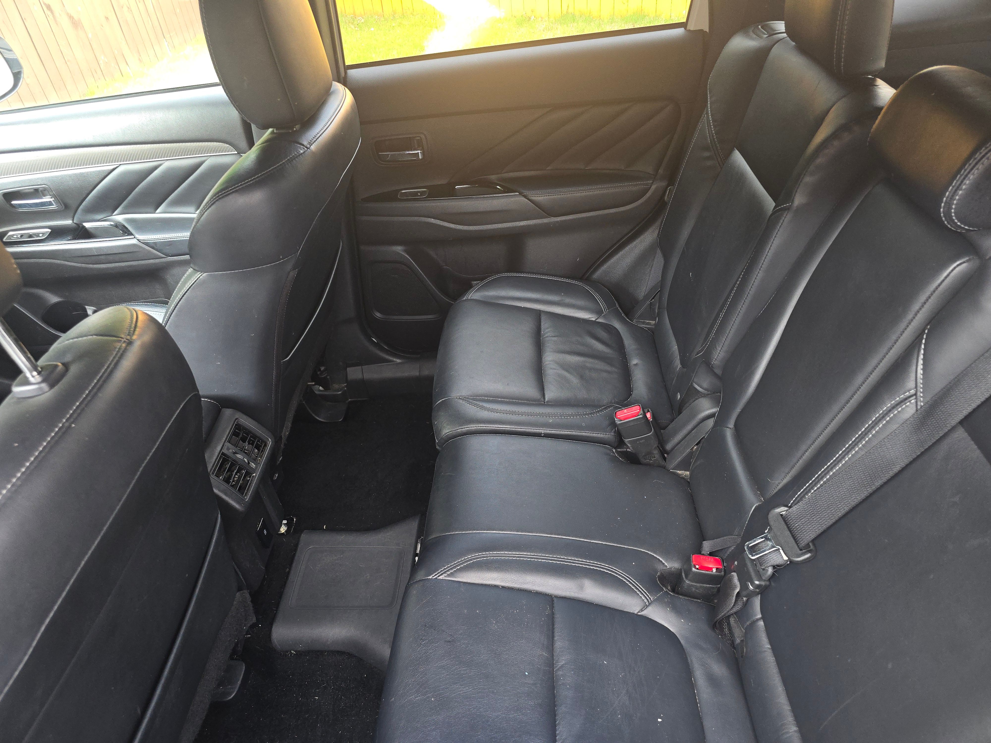 Used 2022 Mitsubishi Outlander SEL AWD/4WD image 8