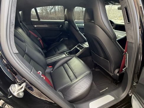 Used 2017 Porsche Panamera Turbo image 14
