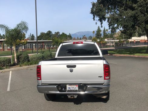 Used 2004 Dodge Ram 2500 Truck SLT w/ Trailer Tow Group image 8