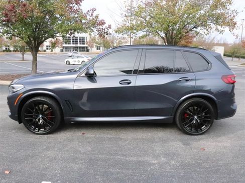 Used 2021 BMW X5 sDrive40i w/ M Sport Package image 4