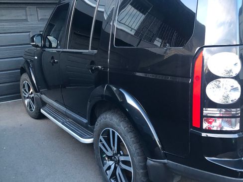 Used 2016 Land Rover LR4 HSE LUX image 9