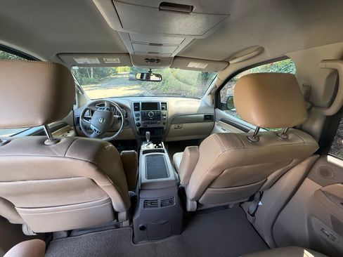 Used 2014 Nissan Armada SV AWD/4WD image 14