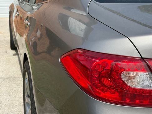 Used 2013 INFINITI M56 image 4