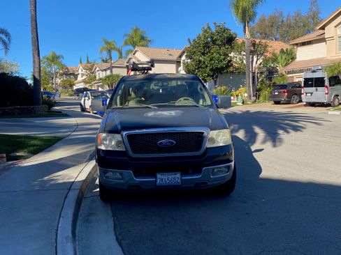 Used 2005 Ford F150 Lariat image 7