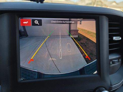 Used 2024 RAM 2500 Tradesman w/ Chrome Appearance Group image 12