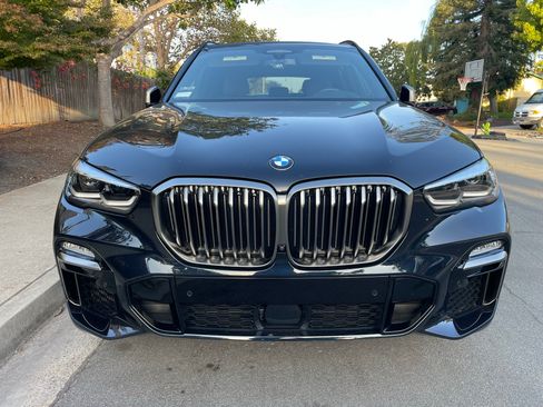 Used 2020 BMW X5 M50i image 5