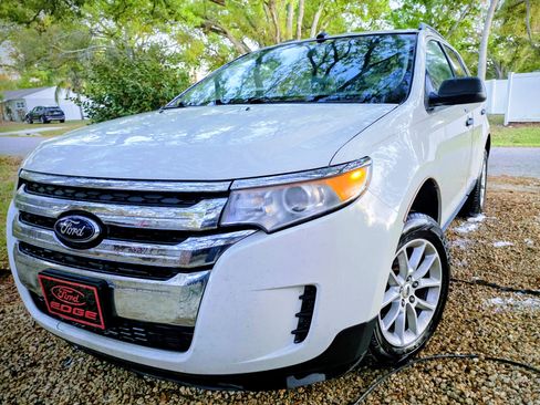 Used 2013 Ford Edge SE image 1