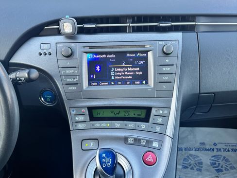 Used 2014 Toyota Prius Two image 13