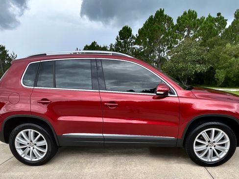 Used 2016 Volkswagen Tiguan SE AWD/4WD image 2