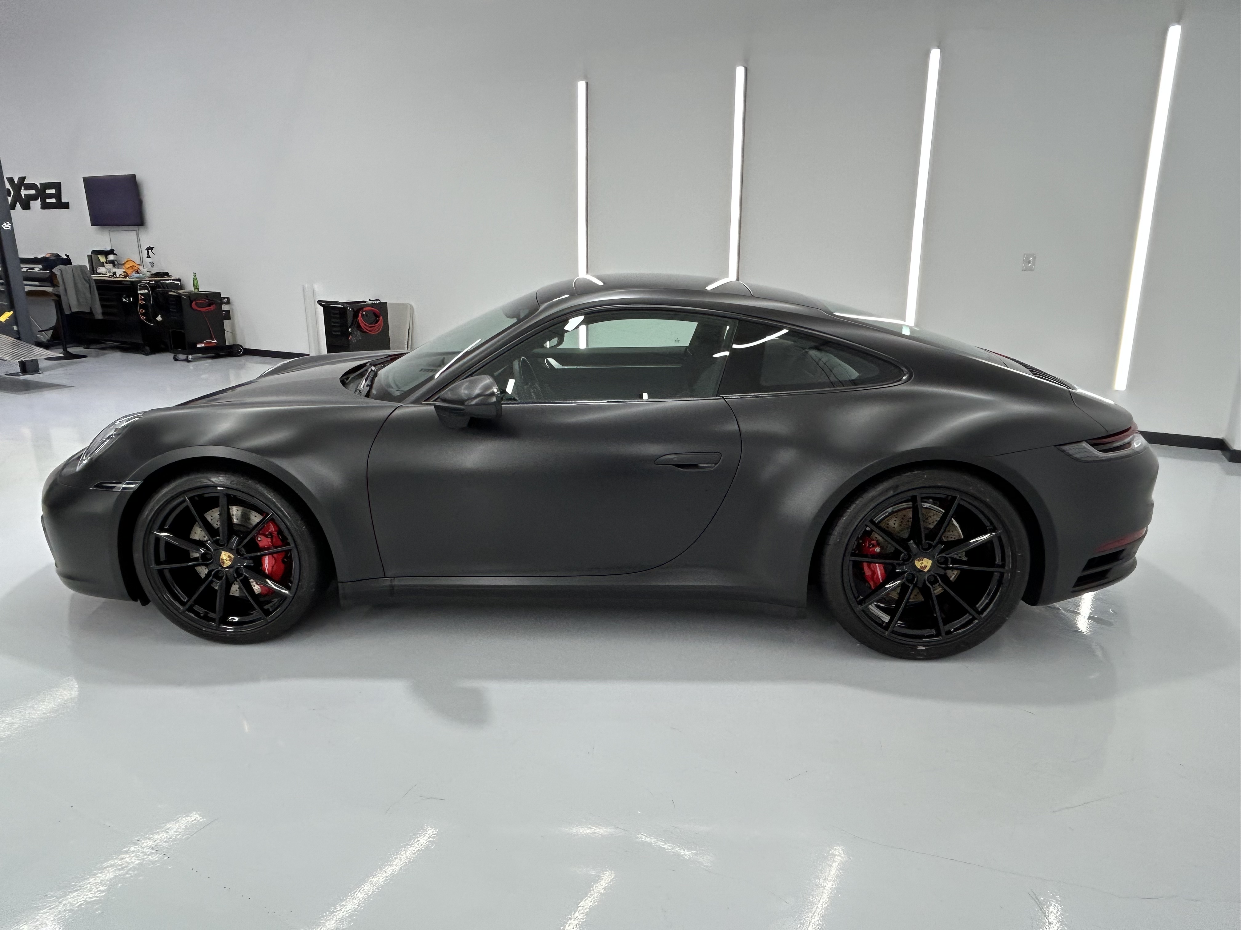 Used 2020 Porsche 911 Carrera S RWD image 4
