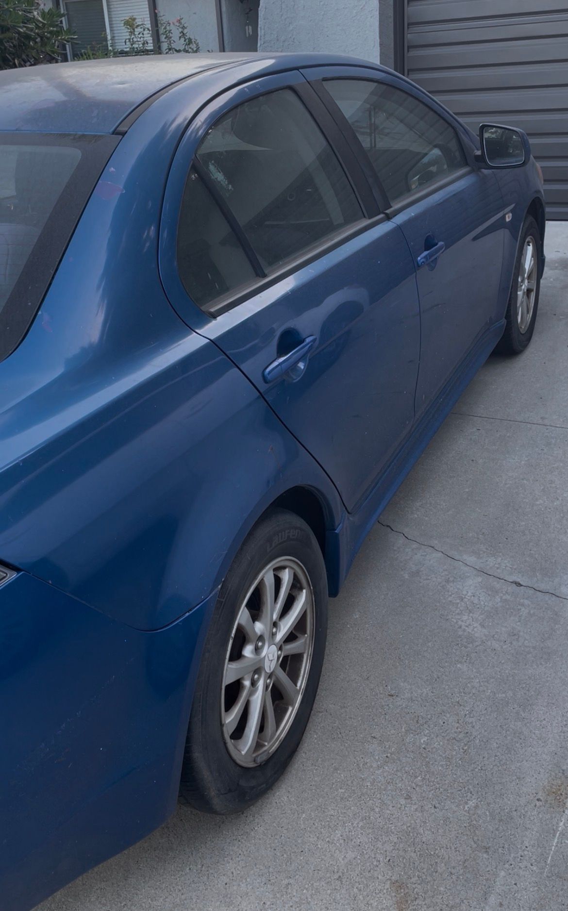 Used 2010 Mitsubishi Lancer ES FWD image 2